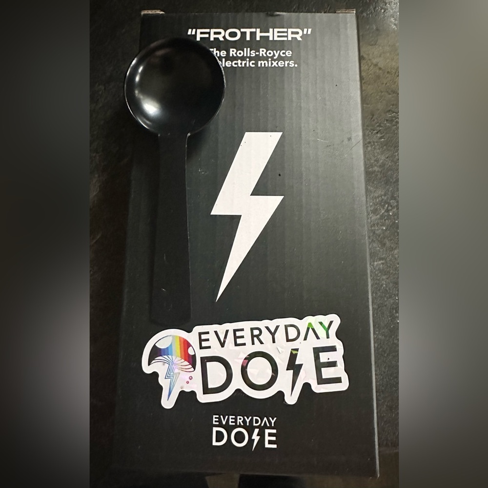 🆕 Everyday Dose USB Supercharged Frother and Gunmetal Coffee Scoop, sticker